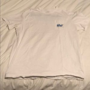 Vineyard Vines T-shirt